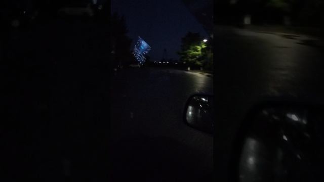 VID_20250528_220439.mp4