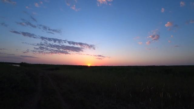 РЫБАЛКА НА СПИННИНГ В ДАГЕСТАНЕ. ЩУКА АТАКУЕТ. 30 летний баркас.