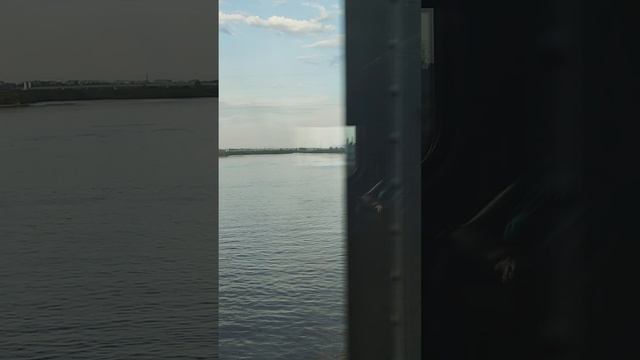 По ЖД мосту в Архангельске