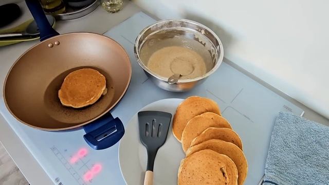 Сумки собрала😉/Вещи перебрала/Быстрые панкейки на мо