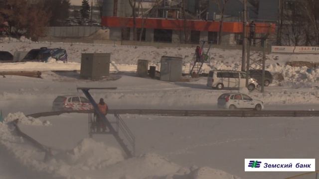 Задорно погоняли юниоры на 3-м этапе ледовых гонок "Ака