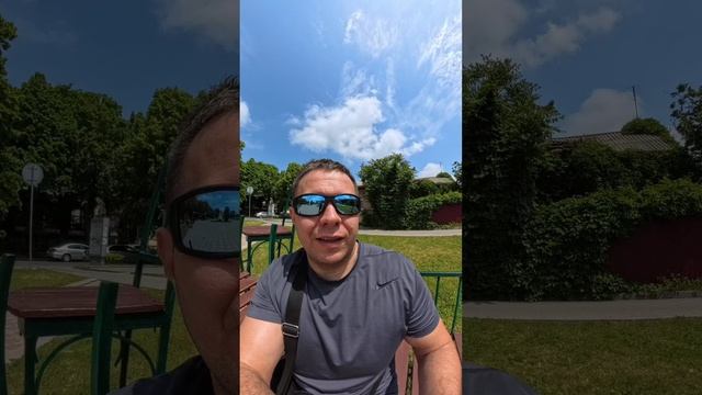 Маша хочет научиться играть на гитаре. Поступаем в ДШИ.