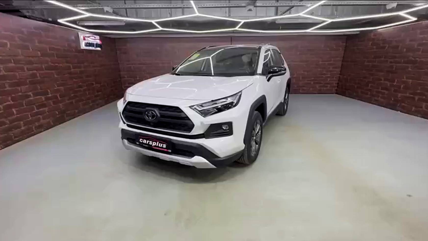 В наличии Toyota RAV 4 👇