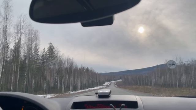 Гоняем на машине, красивые виды!