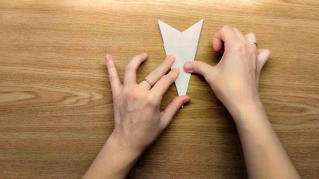 Ажурная снежинка из бумаги Простая схема как красиво вырезать снежинку paper snowflake diagram craf