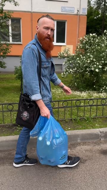 Давайте вместе собирать и утилизировать неразлагаемый пластик
