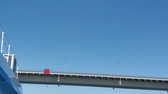 Все мосты и проход под ними.