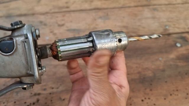 Самодельная ручная дрель — легко и доступно!