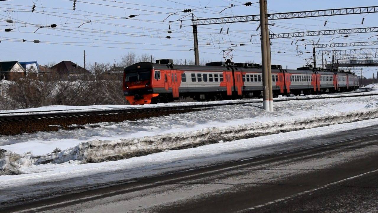 Электропоезд ЭД9Э-0036