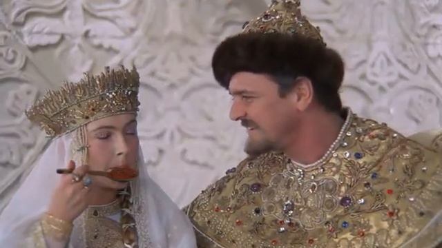 Если хотите знать, нам, царям, за вредность надо молоко