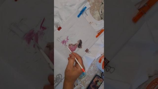 Рисую на майке 
