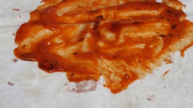 Пицца в лаваше с курицей и грибами