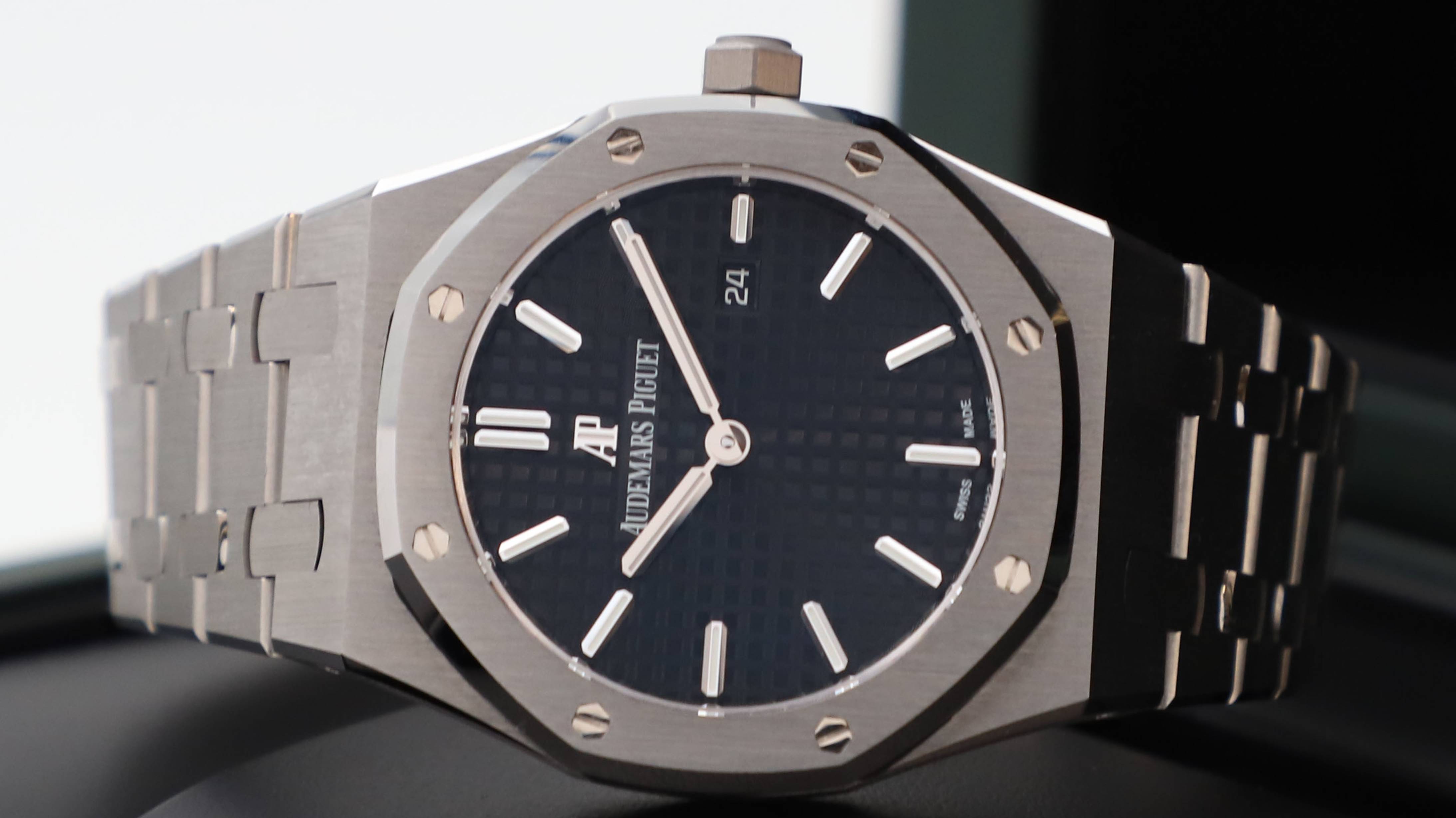 Audemars Piguet Royal Oak Quartz 33 mm 67650ST.OO.1261ST.01