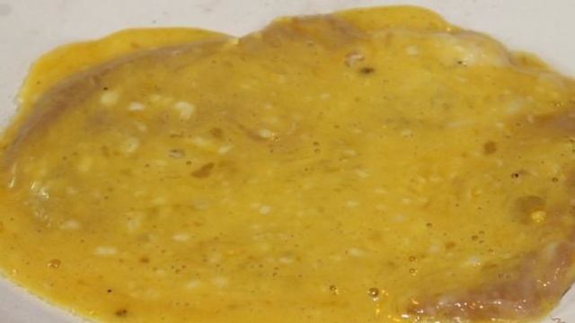 Свиная отбивная с грибами и желтыми помидорами черри