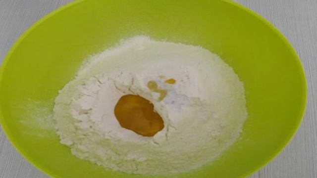 Чебуреки с картофелем и с красным перцем