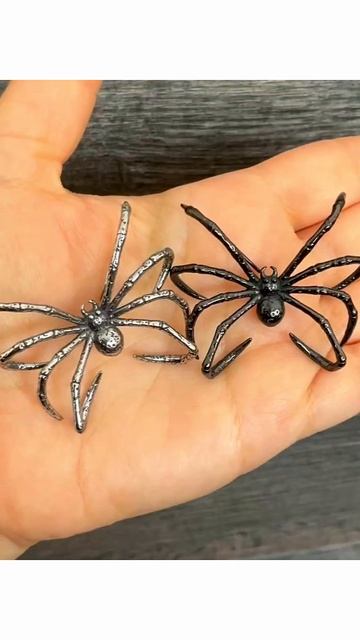 Готические черные серьги-петли "Птицееды – голиафы" от StarfallShop