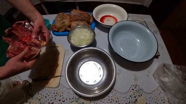 ГОТОВИМ ДИКУЮ УТКУ В ФОЛЬГЕ В ВИНЕ НА КОСТРЕ. ужас что произошло во время готовки