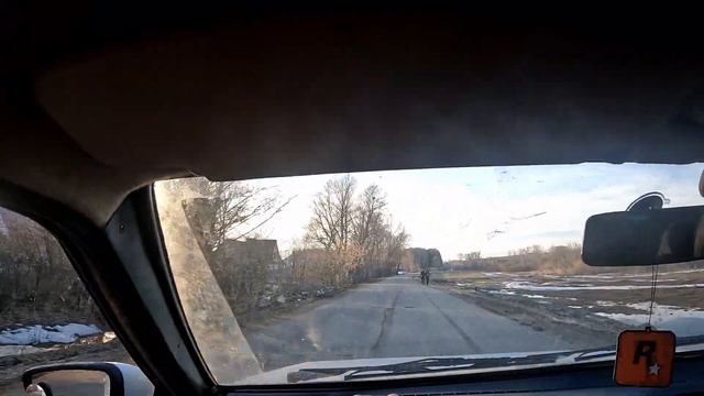 КАТАЕМСЯ С ДРУЗЬЯМИ ! ЧЕТЫРКА ТЕПЕРЬ ЧИСТЕНЬКАЯ))