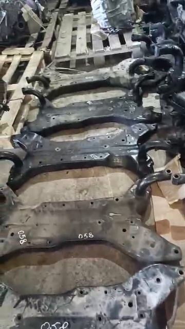 Подрамник двигателя Mitsubishi Lancer 10