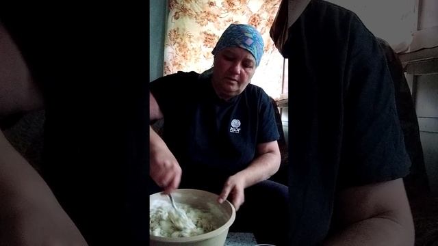 тесто для пельменей и вареников. Просто и быстро!