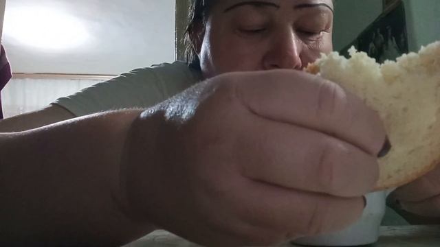 мы будем кофе пить с хлебом маслом патпешися 👍👍👍👍?