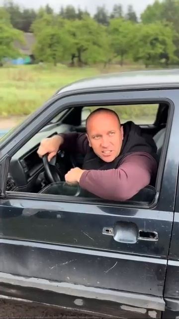 Бабуля классная, не растерялась😁😁😁