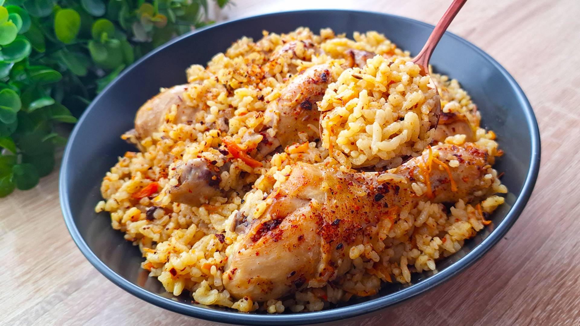 Рецепт из курицы 🍗 на сковороде — быстро, легко и очень вкусно! Идеально для сытного ужина