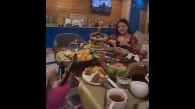 Бек Борбиев Суйуктуусунун Колун СУРАДЫ