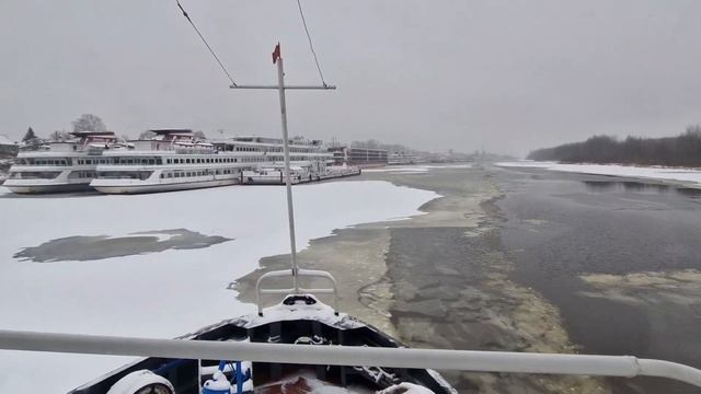 Разводка судов. Обкалываем.