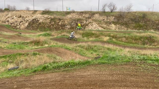 Школа мотокросса ZRT Тренировка прыжков