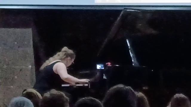 Yiqiang Sun "Spring dance" .mp4