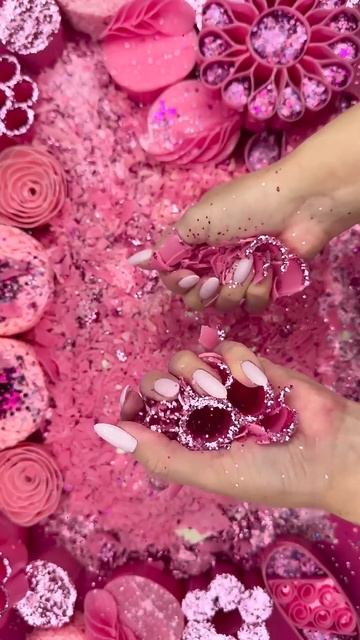 Pink ASMR SOAP★Crushing soap★Cutting soap cubes #satisfying #asmr4k #crushingsoap