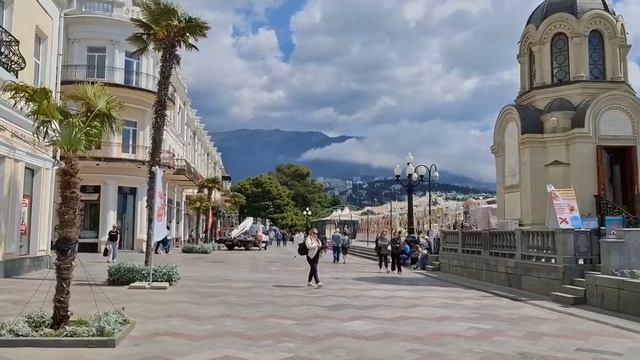 Крым.Ялта,Набережная.🌴Незабываемый день в Ялте🤗Канатная дорога,и уютные улицы города.