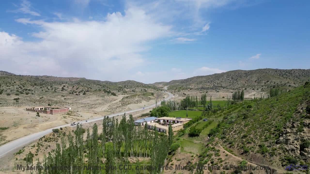 Почему NASA использует эту мелодию для астронавтов - Double Voice, Extra Voice -- Laetitia Sadier So