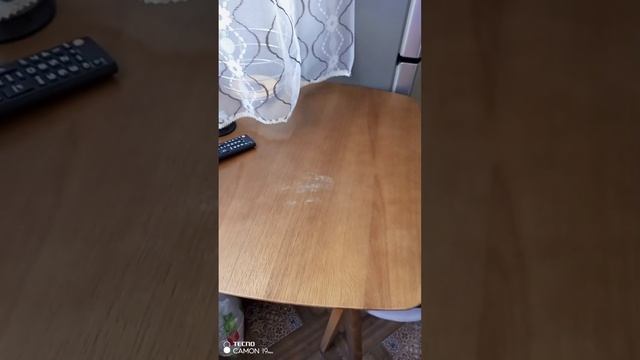 Я что должна думать
как есть так и думаю
в чужой квартире вашего ничего нет