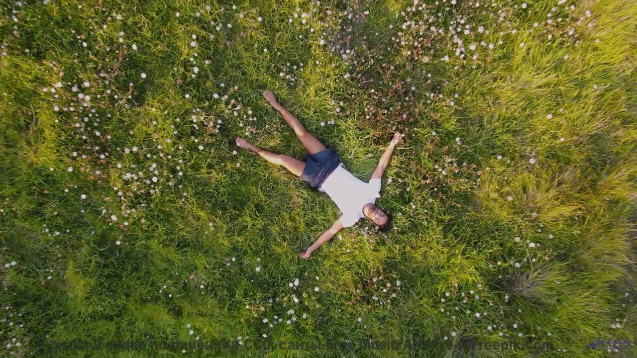 Никто не останется равнодушным к такому сочетанию - Deja Vu -- HoliznaCC0 -- Only In The Milky Way P