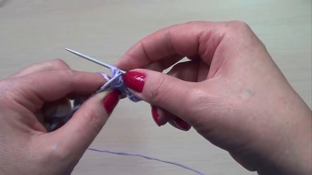 Необычный узор спицами в вашу коллекцию