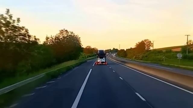 -Ты должен переписать свою квартиру на сестру, чтобы т?