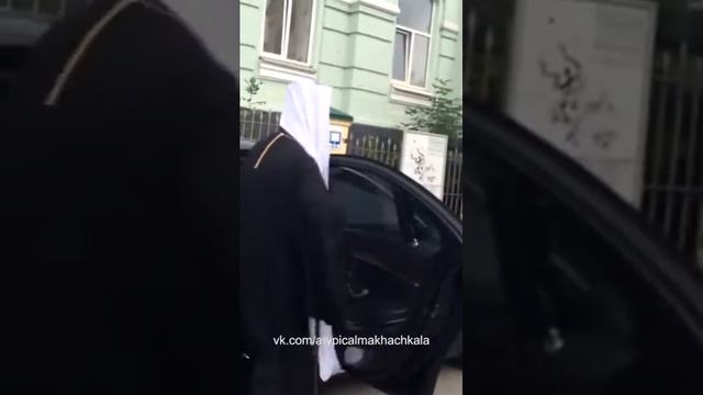 Вот_Это-Прикол - Батюшки нынче модные