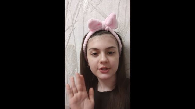 Раз,два,три посмотри... /
с ЛП-через, что мы прошли ,но это конечно не все /клип