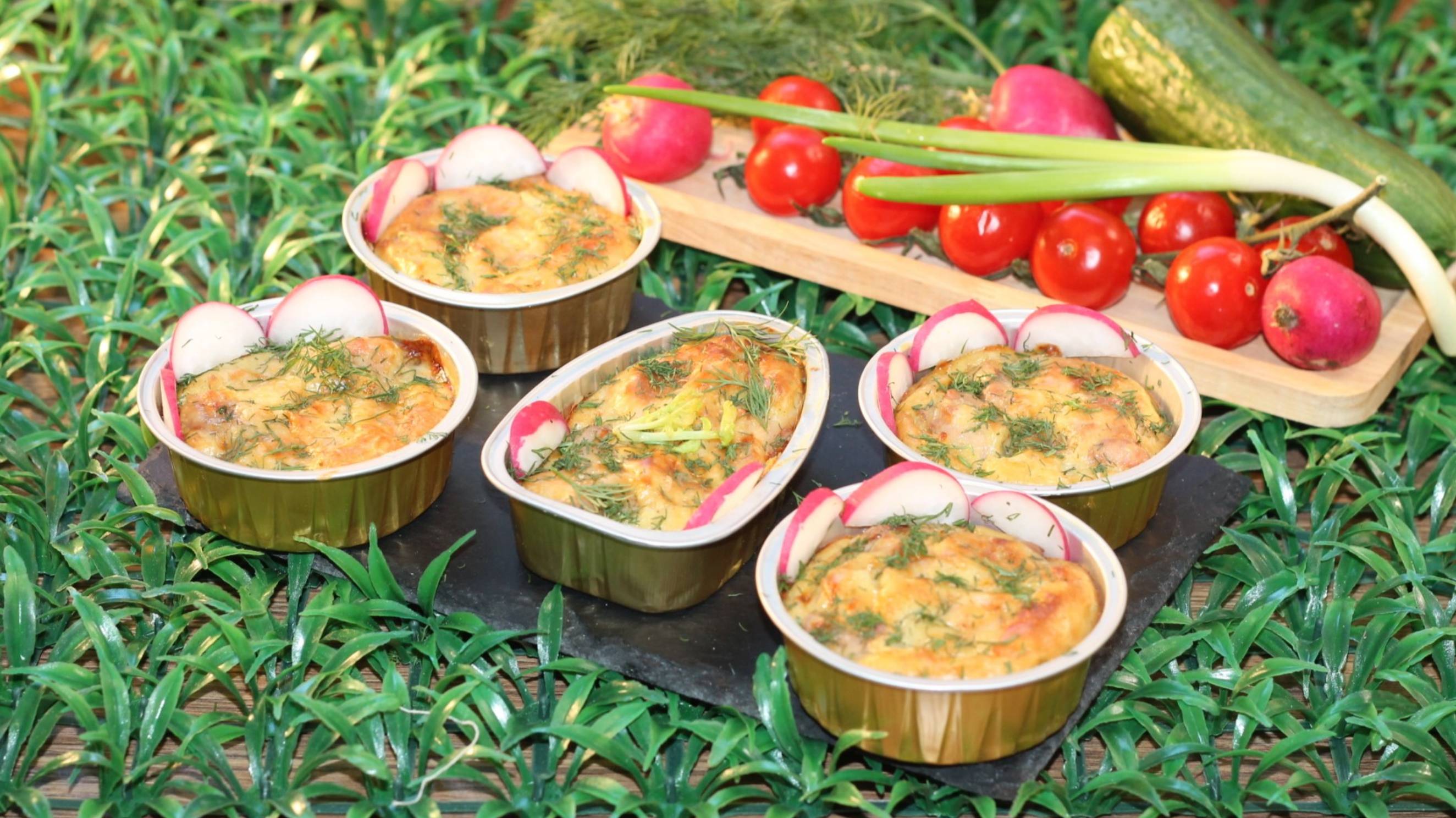 Индейка запеченная в луковом кляре