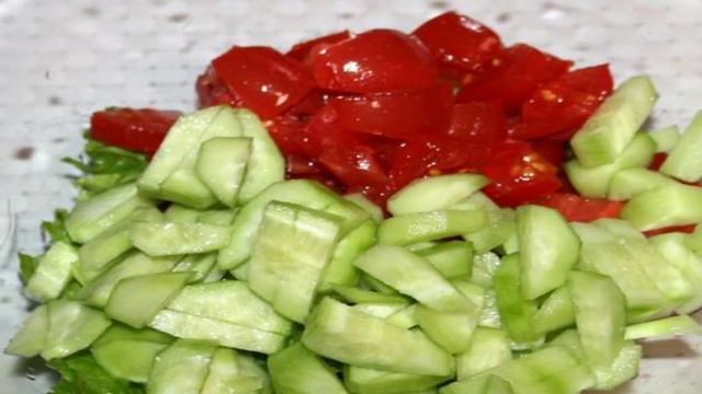Крабовый салат с овощами