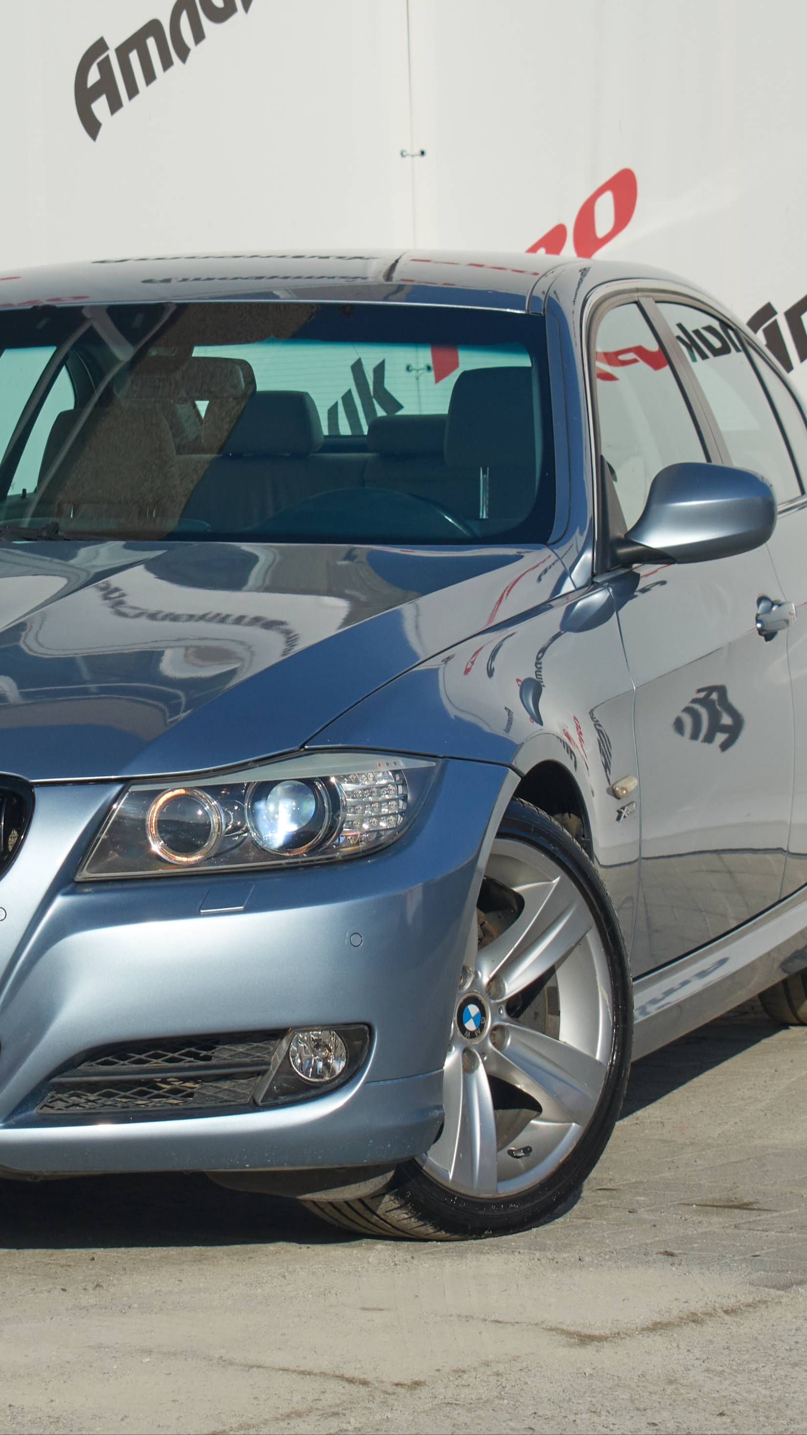 Обзор на BMW 3 серия Седан 325  2.5 AT 4WD 2009г