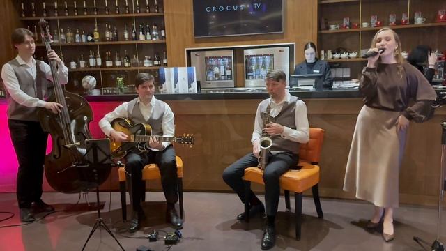 Black & White Jazz Band - I Wanna Be Loved By You