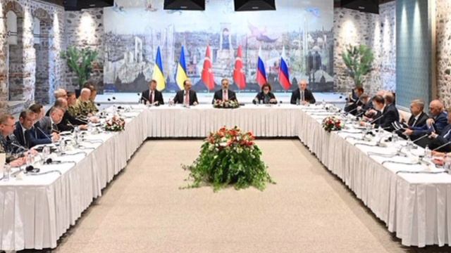 Состав российской делегации в Стамбуле на переговорах с Украиной 2 июня останется прежним — МИД РФ.