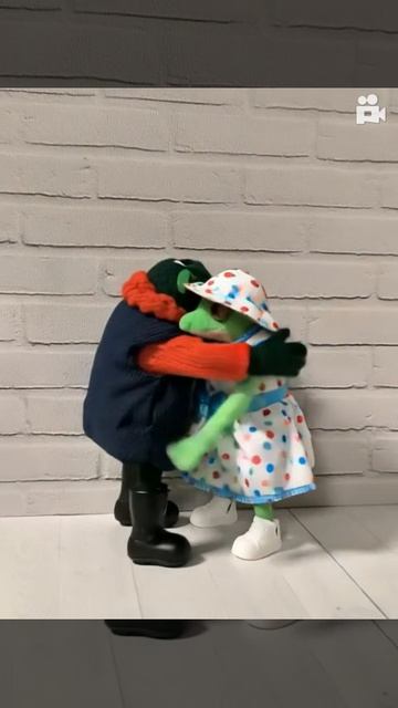 объятия лягух