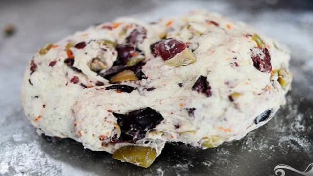 Фокачча с маслинами