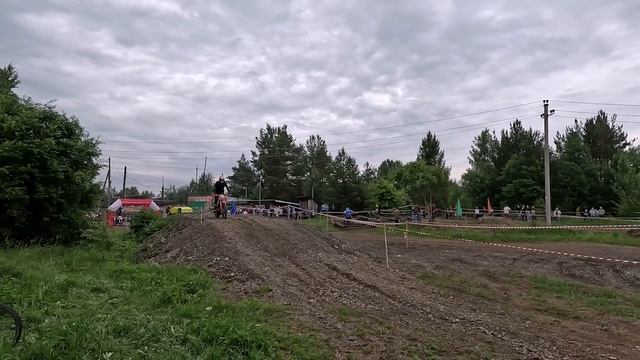 Соревнования по эндуро!