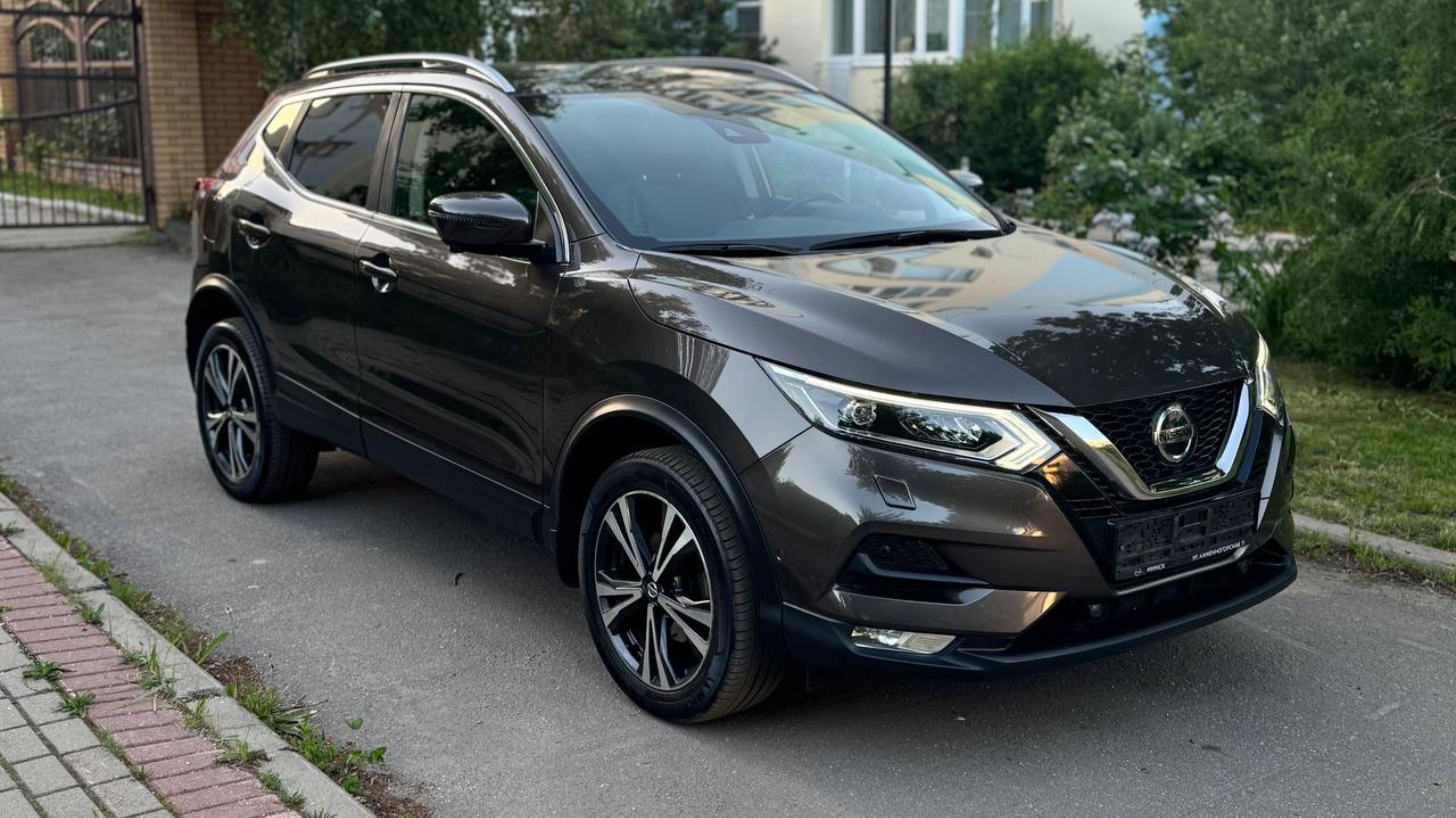 Nissan Qashqai II Рест 2021г, в комплектации LE TOP, в родном окрасе