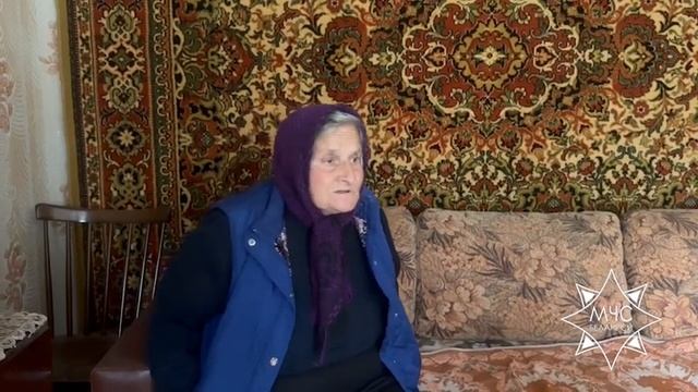 В Светлогорске работники МЧС спасли человека из горящ